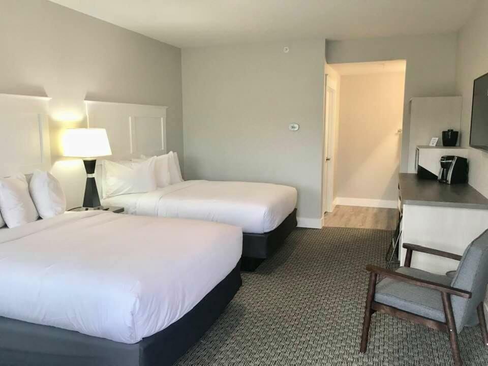 Empire Lakeshore Inn Eksteriør bilde