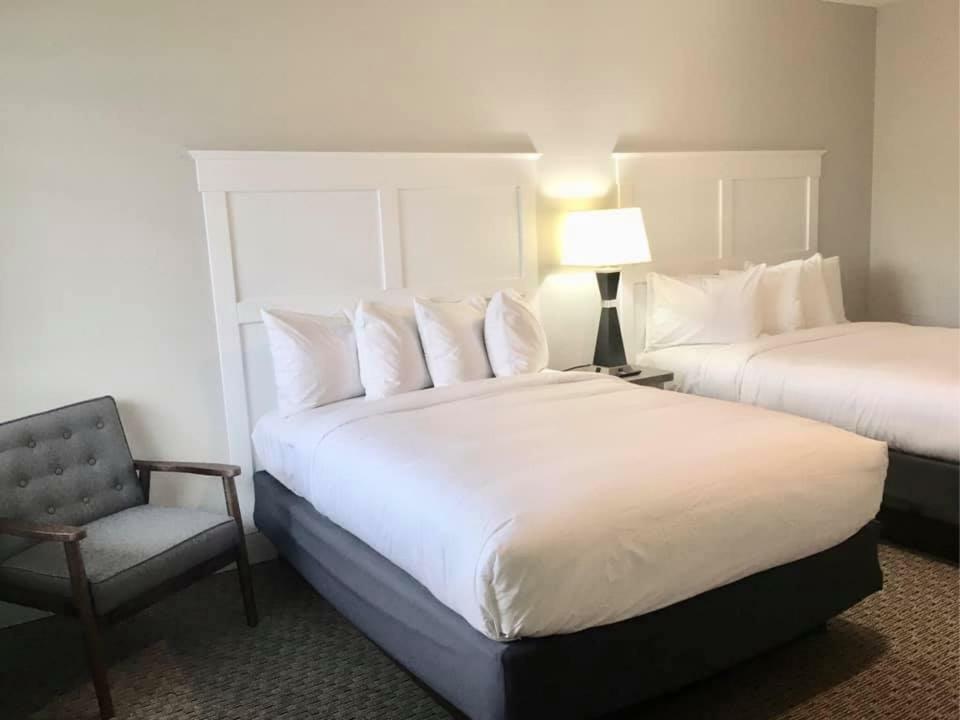 Empire Lakeshore Inn Eksteriør bilde